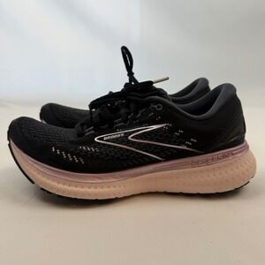 Brooks Women's Black and Pink Running Shoes